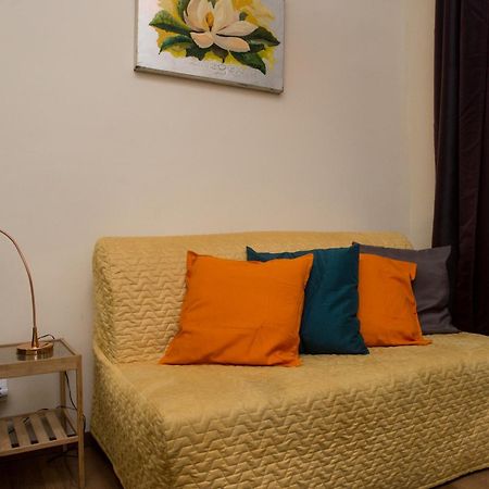 Home Apartment Near Blaha Lujza Square บูดาเปสต์ ภายนอก รูปภาพ